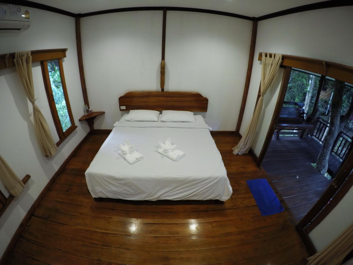 Baan Khaosok Resort Khao Sok National Park Esterno foto
